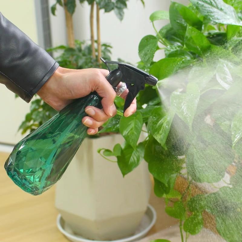 Ручной распылитель для полива  – обзор и цена Gardening Tools For Seniors